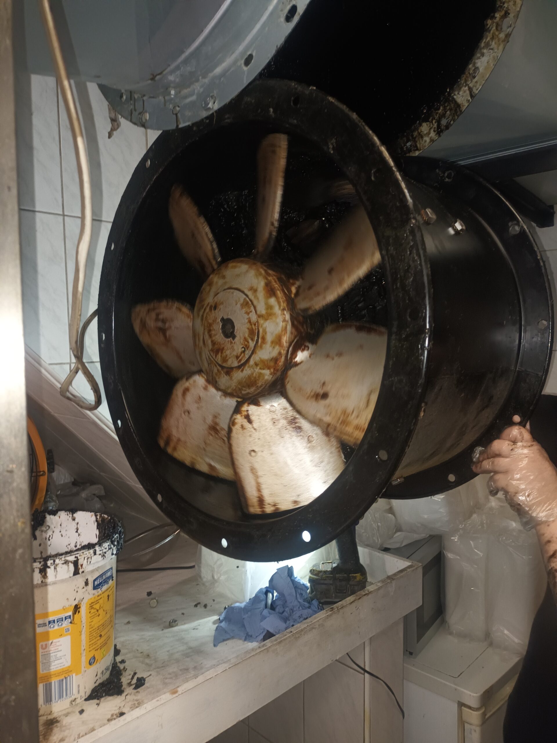 extractor fan repairs